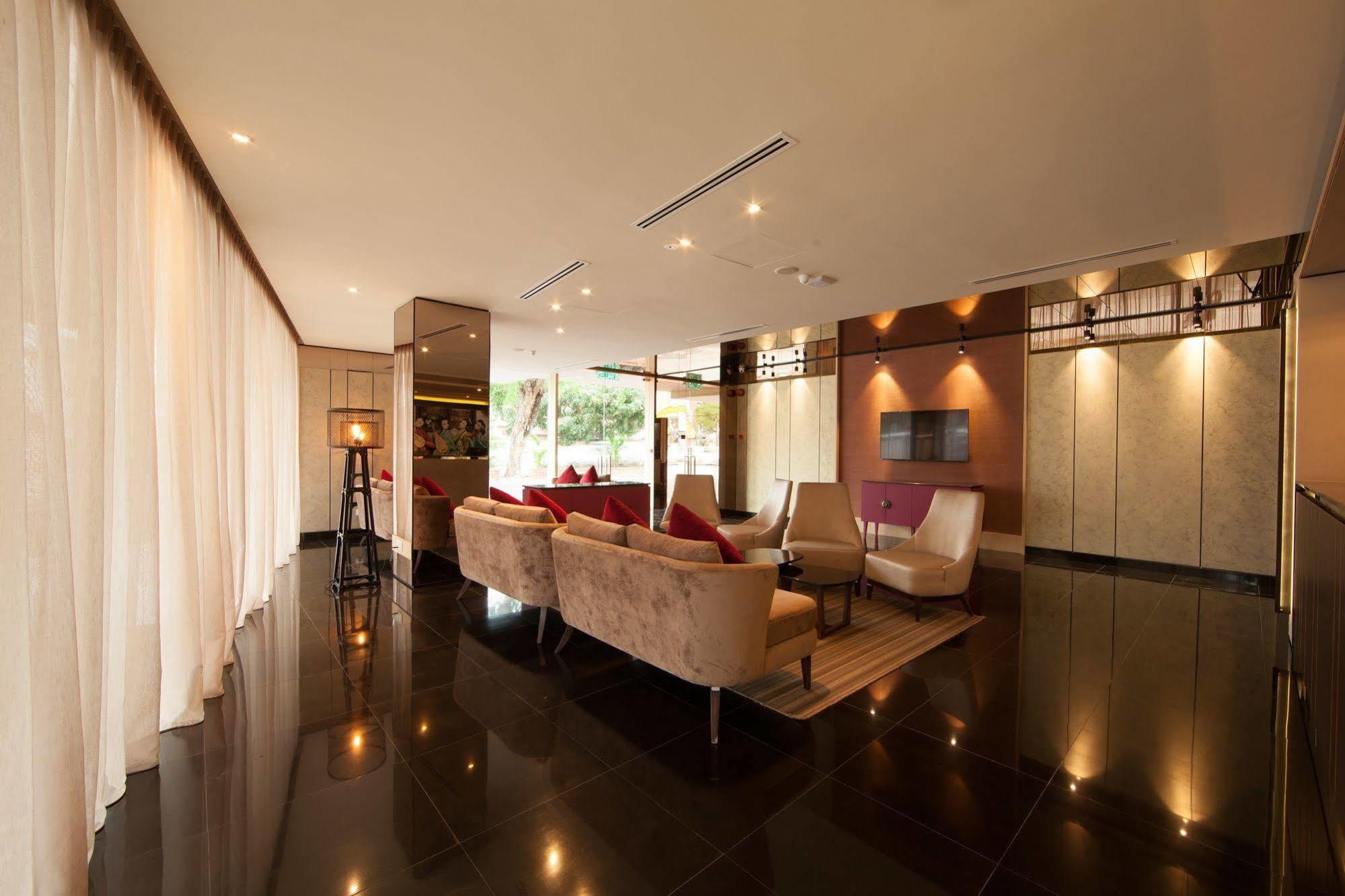 Sgi Vacation Club Hotel Malacca Exterior photo